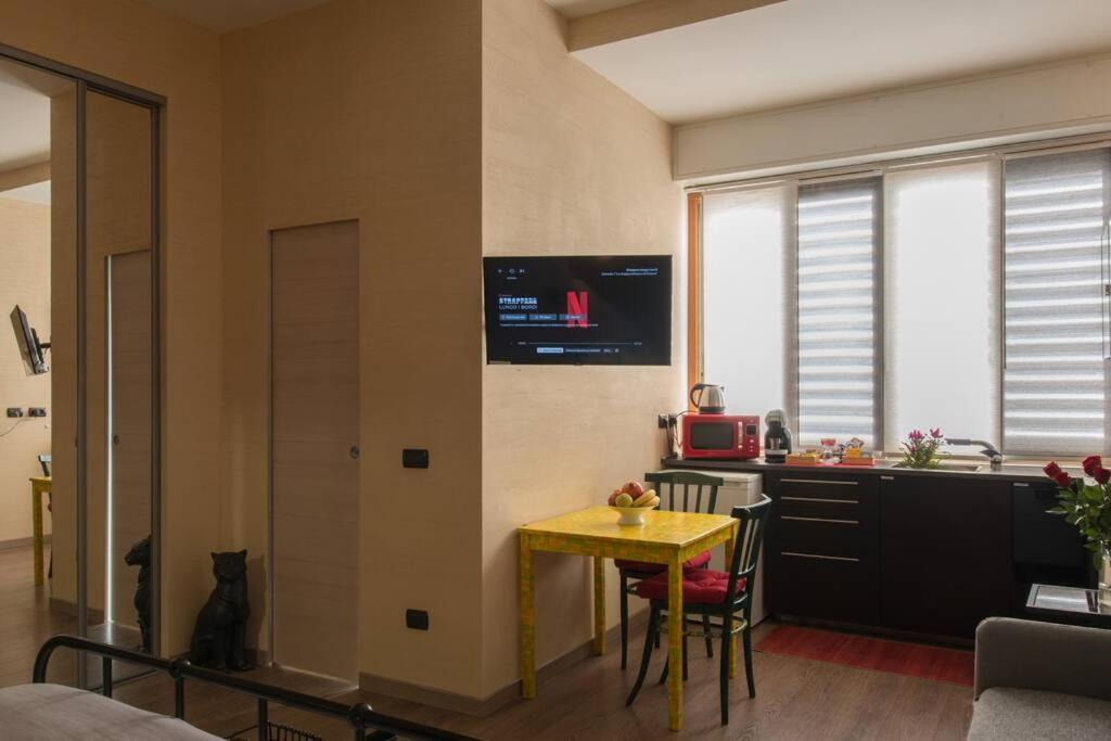 Appartamento Milano Zona Centrale Экстерьер фото